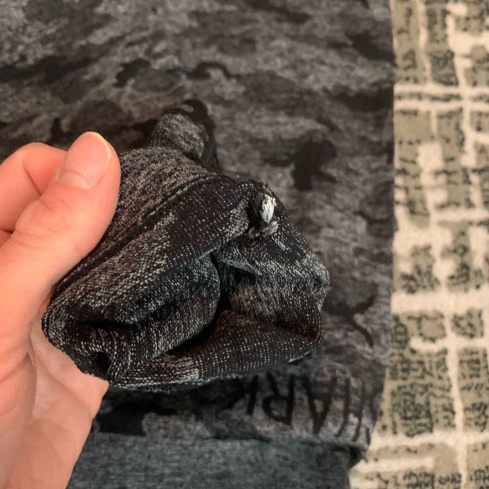 Gym shark camo leggings